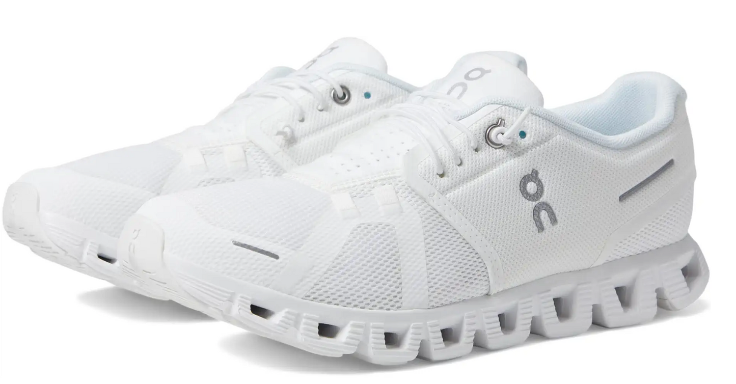 On Women's Cloud 5 Low Top Sneakers