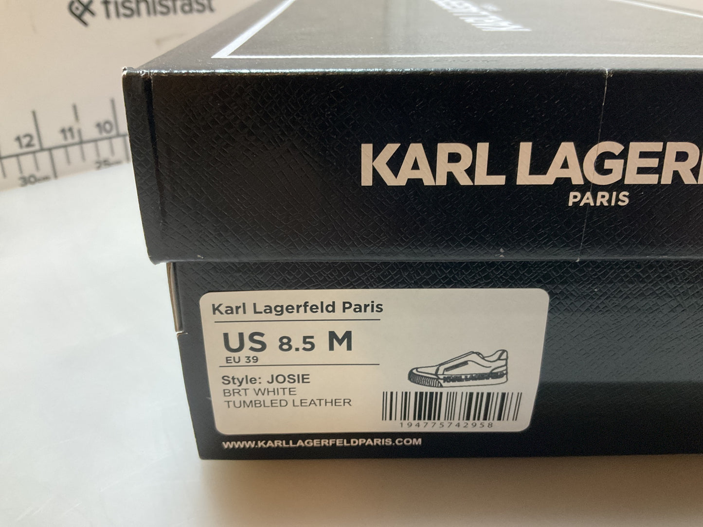 Karl Lagerfeld Paris Shoe